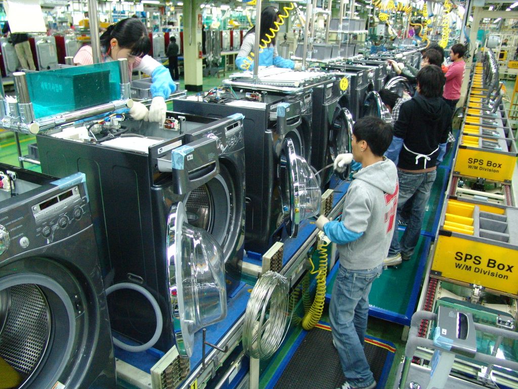 Линия по сборке стиральных машин LG
